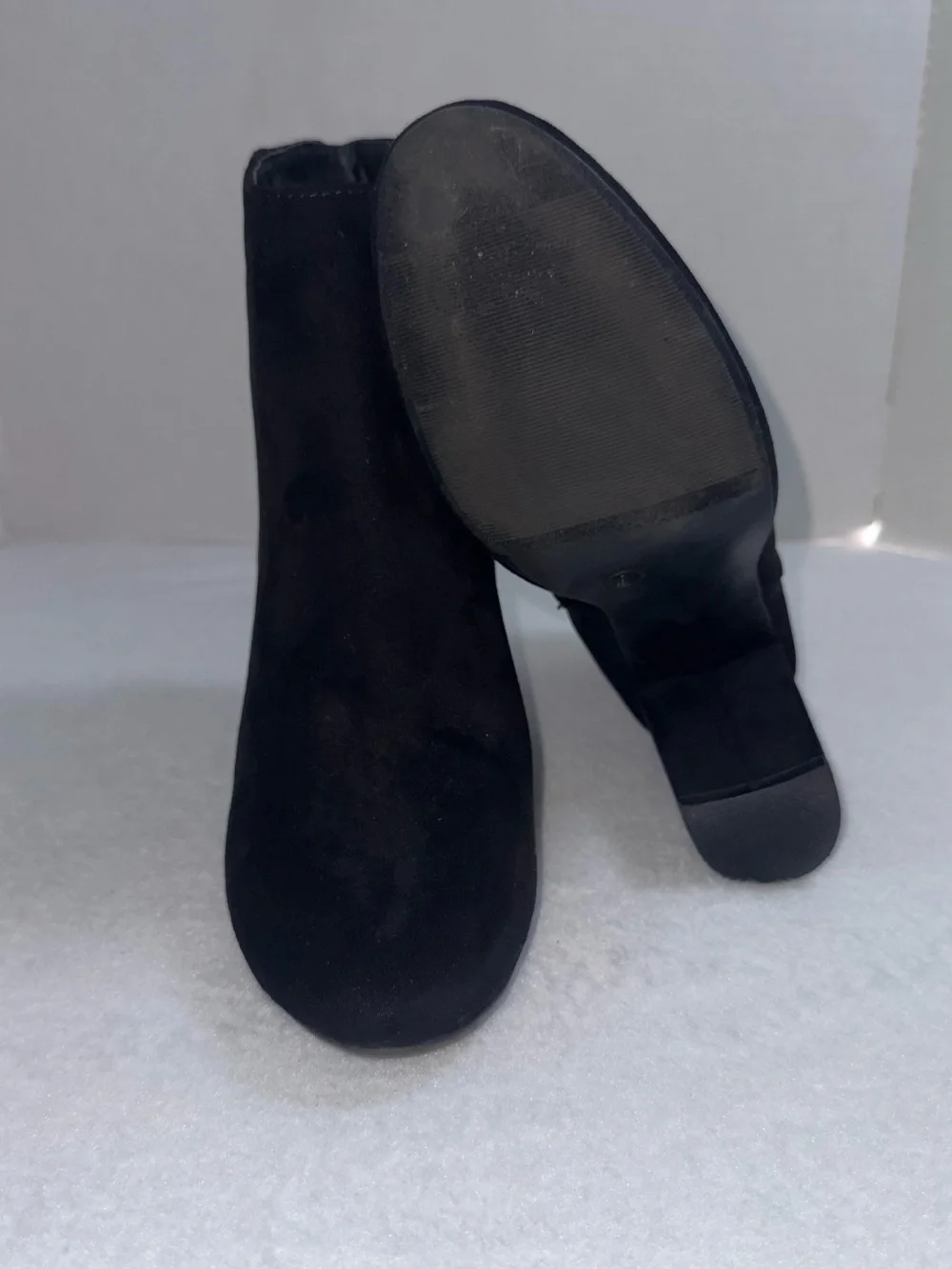 Material Girl Black Faux Suede Block Heel Bootie Size 9